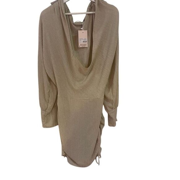 Missguided NWT TALL crinkled texture drape front mini dress tan/cream color size - Picture 7 of 9